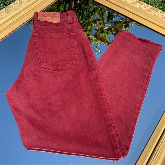Vintage 512 Levi’s in a dark red - Picture 2 of 5
